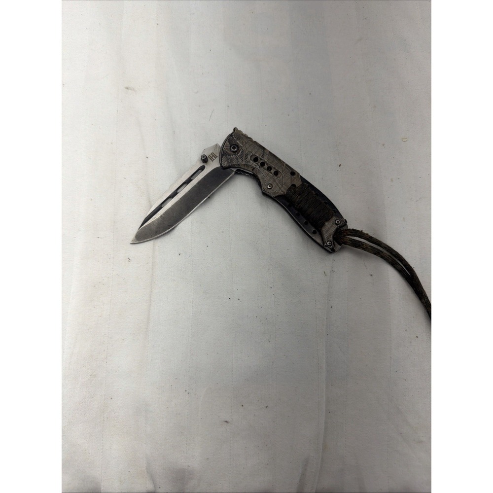 Rough Rider Paracord Wrap Camo Handle Linerlock Assisted Opening Folding Knife‎